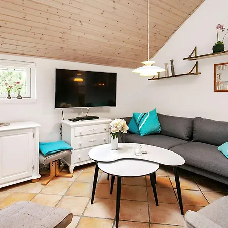 Seaside Serenity In Vejlby Fed-by Traum Ferienhaus *