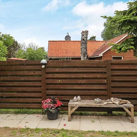 Seaside Serenity In Vejlby Fed-by Traum Ferienhaus *